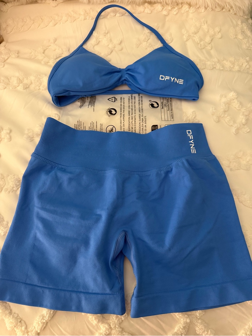 Blue DFYNE workout set